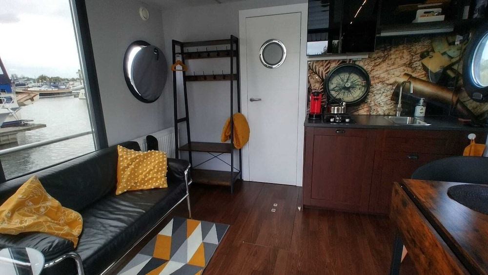 Apartment, 1 Double Bed photo 2