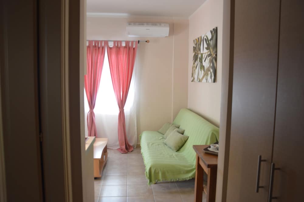 Apartment, 2 Bedrooms, Sea View photo 2