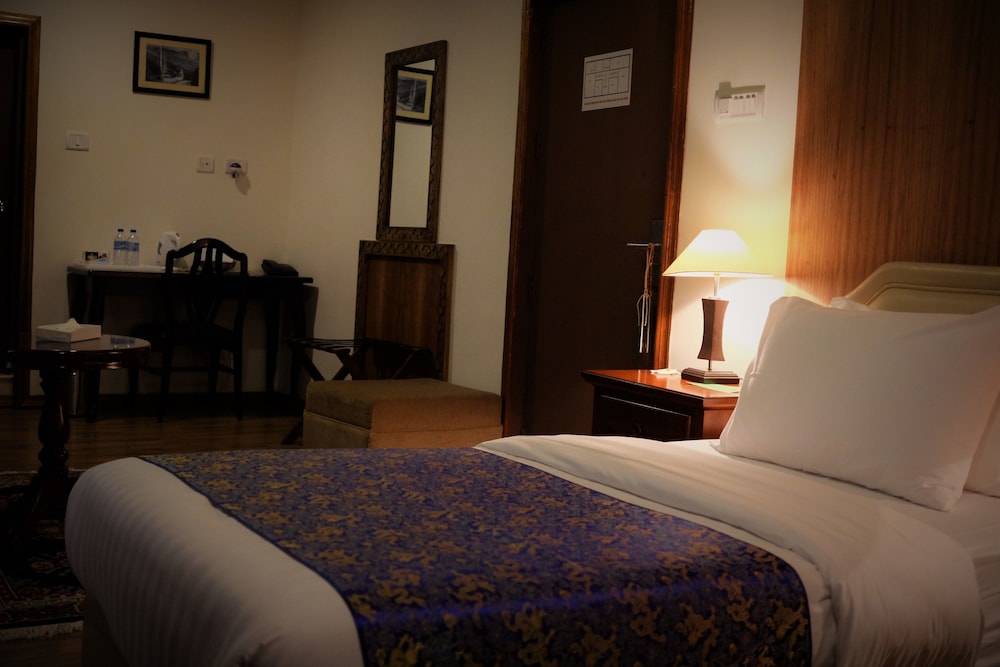 Executive Room photo 2
