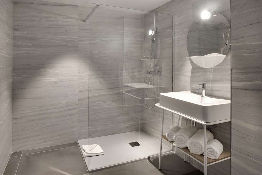 Classic Double Room - Photo 2