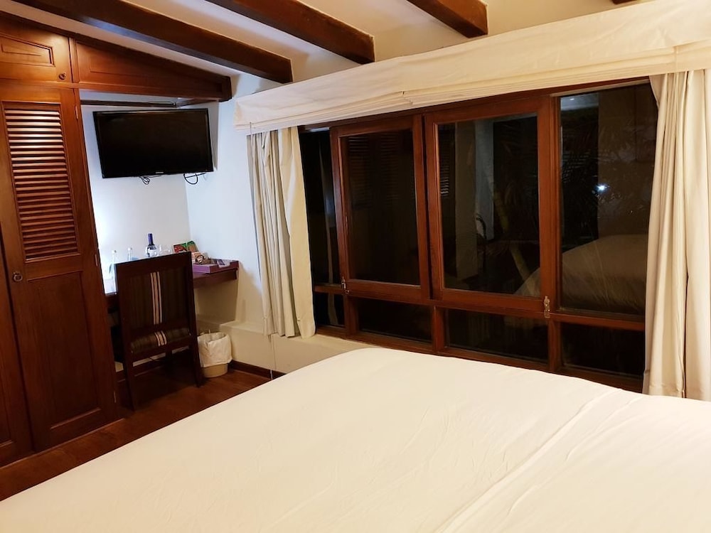 Suite (Single Use) photo 2