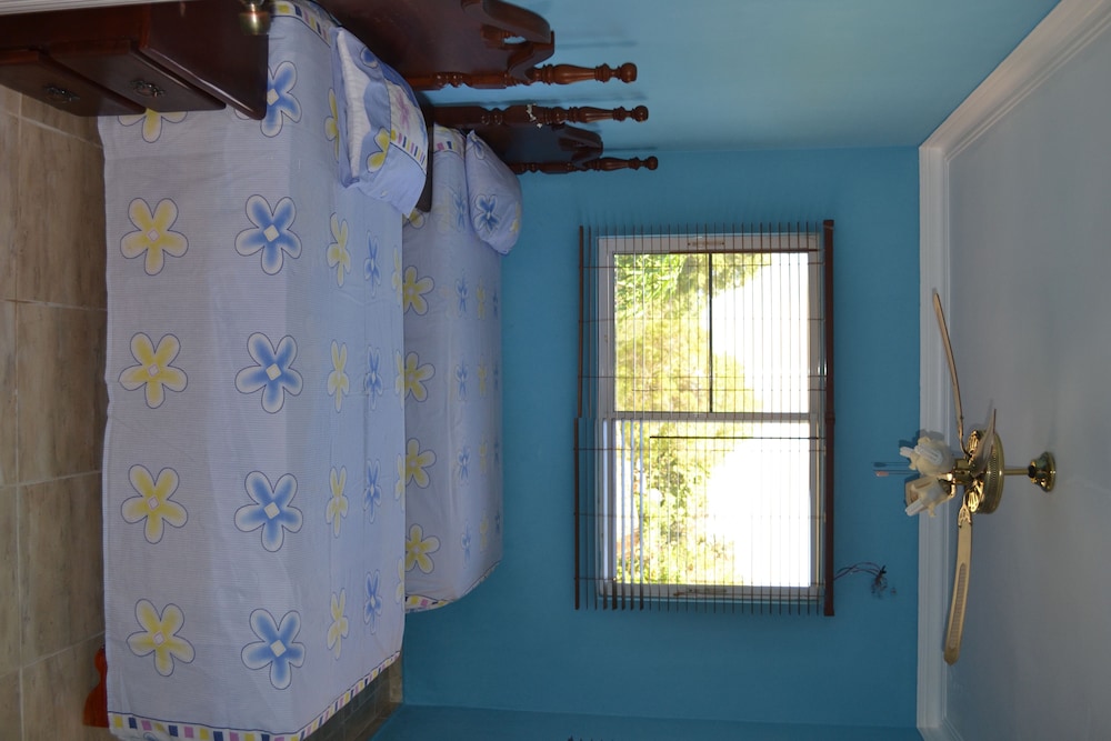 One Bedroom Apartment