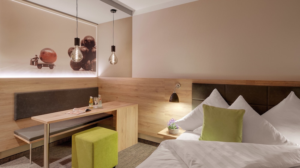Single Room photo 2
