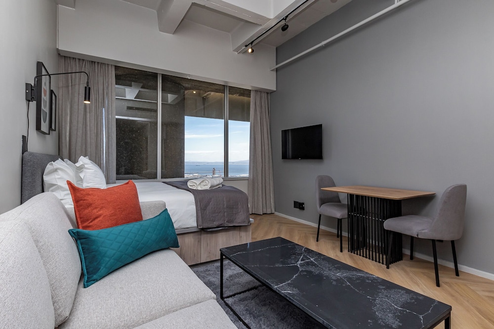 Premium Apartment