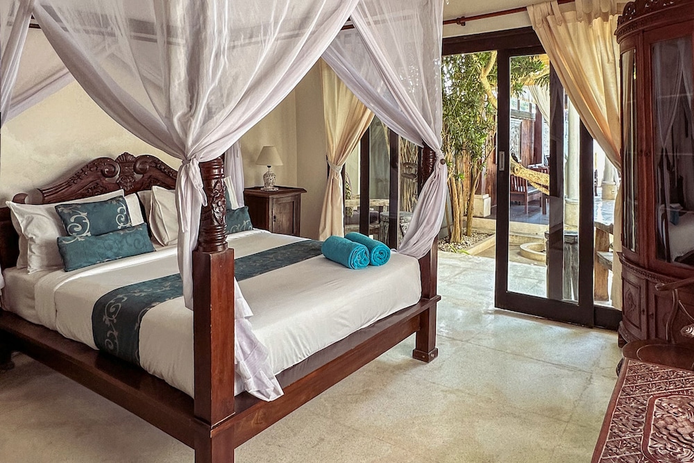 Double Room with Inside Ocean View - Photo 1