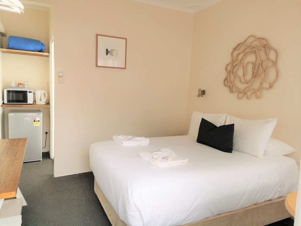 Standard Single Room, 1 Double Bed, Non Smoking photo 2