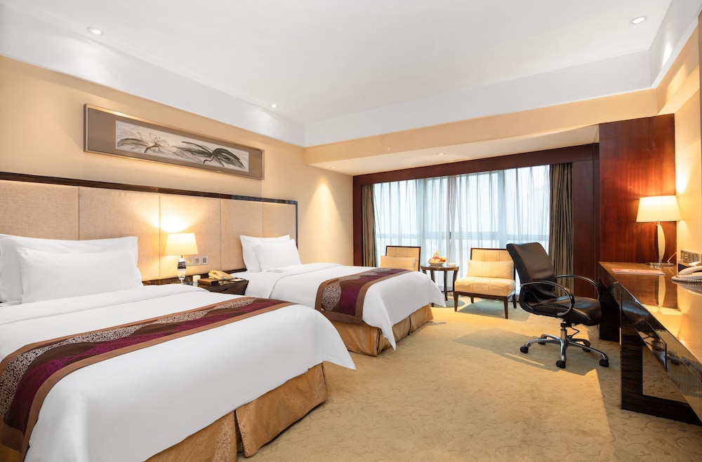 Superior Twin Room, Non Smoking photo 2