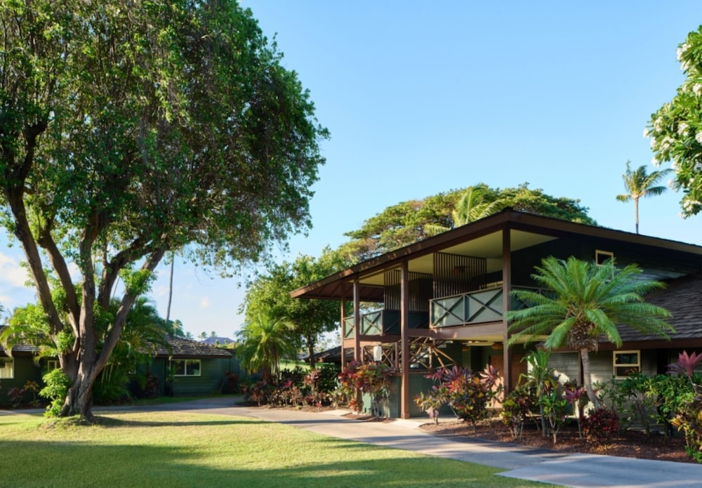 Royal Bungalow, 2 Double Beds (ADA) thumbnail 6