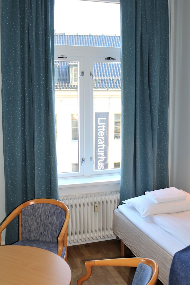 Economy Single Room photo 2