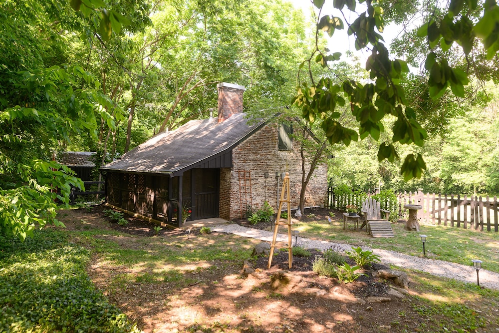 Romantic Cottage