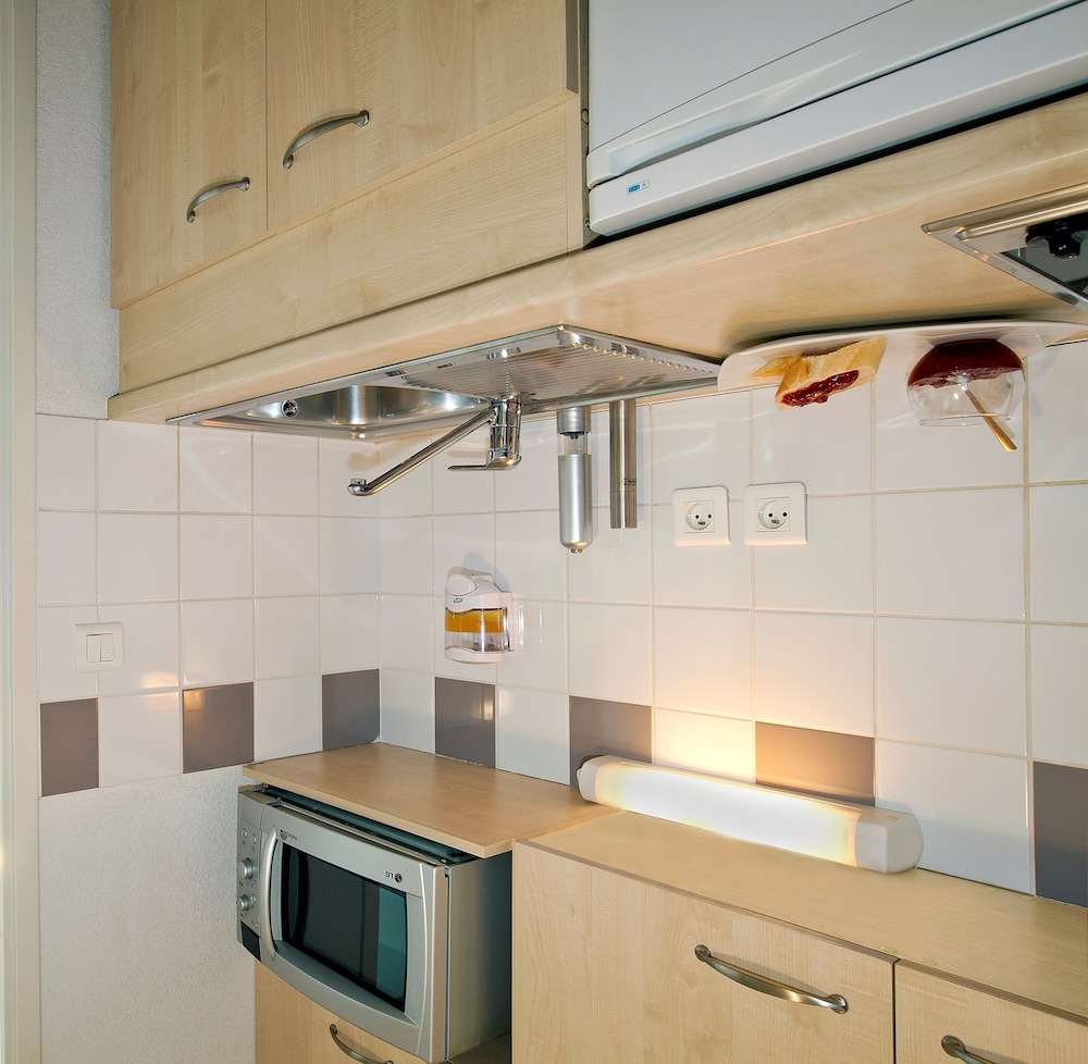 Apartment - Photo 4