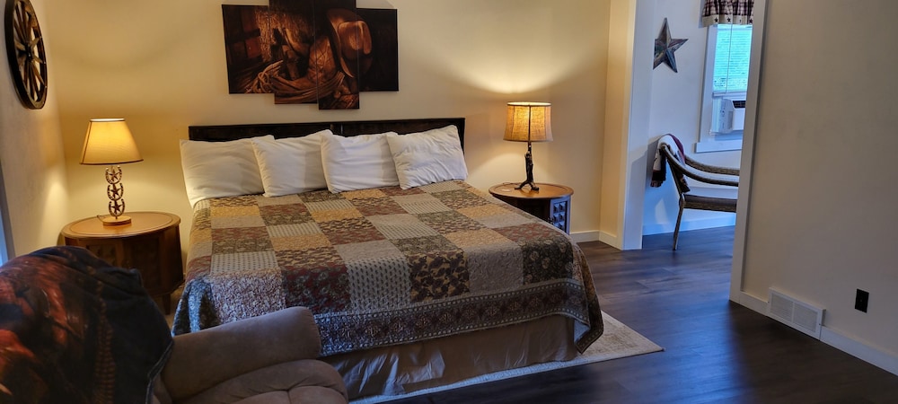 The Ranch House photo 2