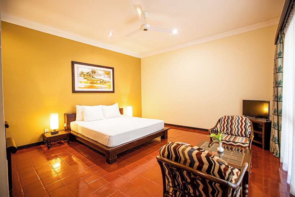 Deluxe Room - Photo 2