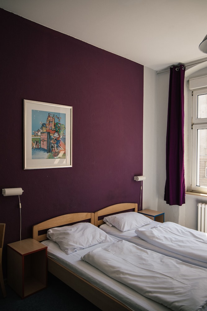 Basic Double or Twin Room photo 1