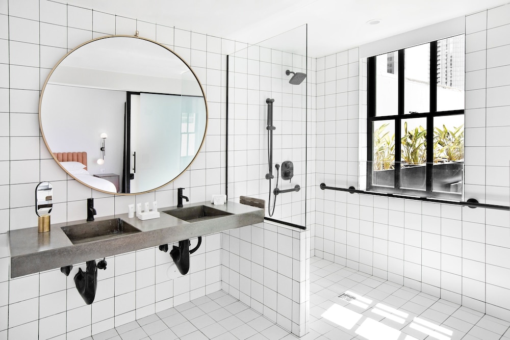 2 Bedroom Loft Suite, Penthouse, 1 King, 1 Queen, Terrace - Photo 17