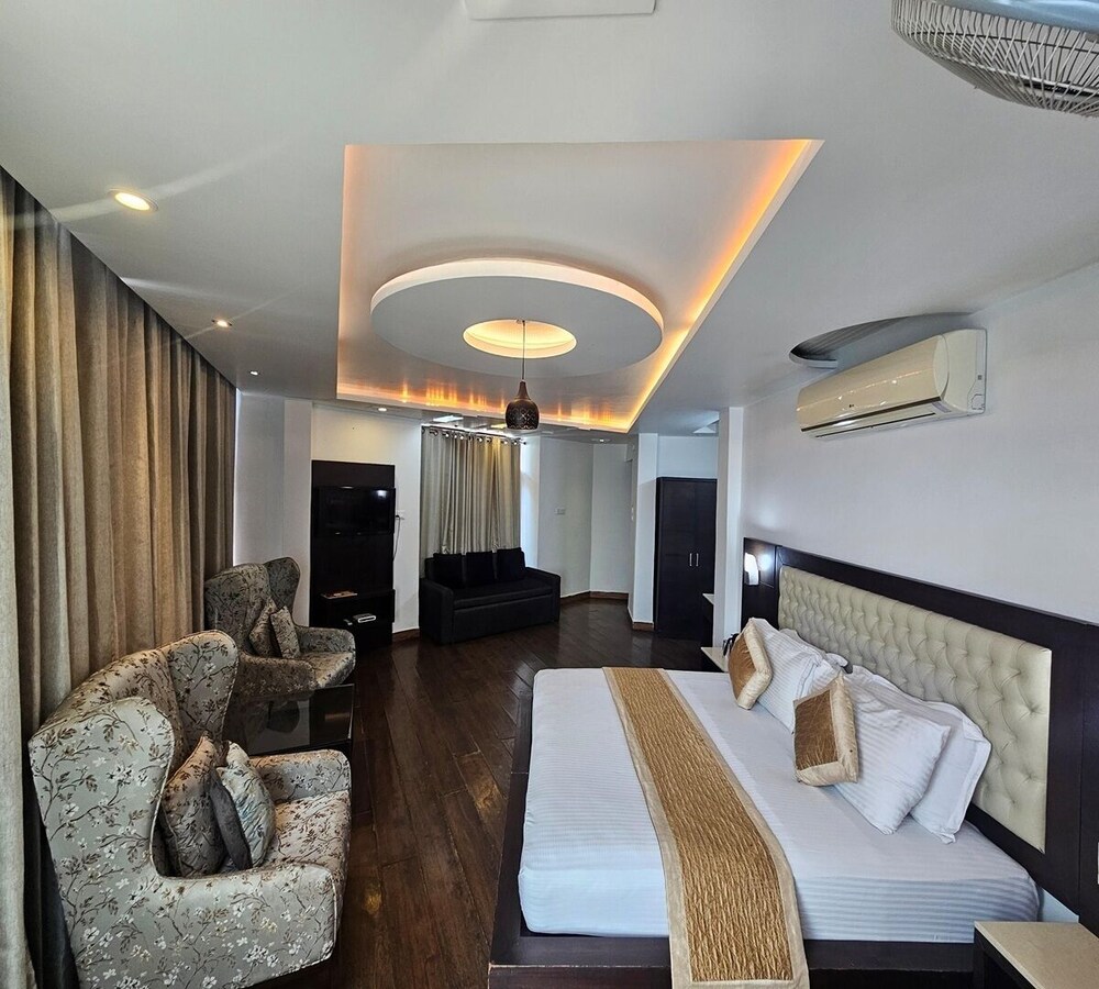 Luxury Room