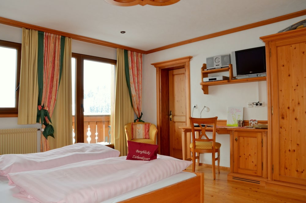 Classic Double Room photo 1
