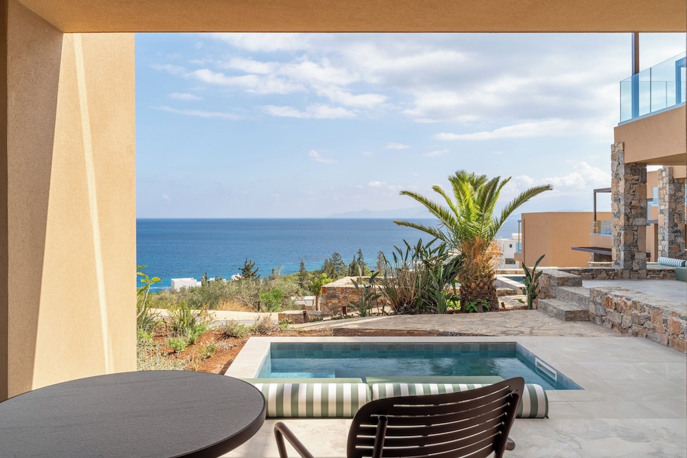 Beach House Private Pool Sea View (2+2)