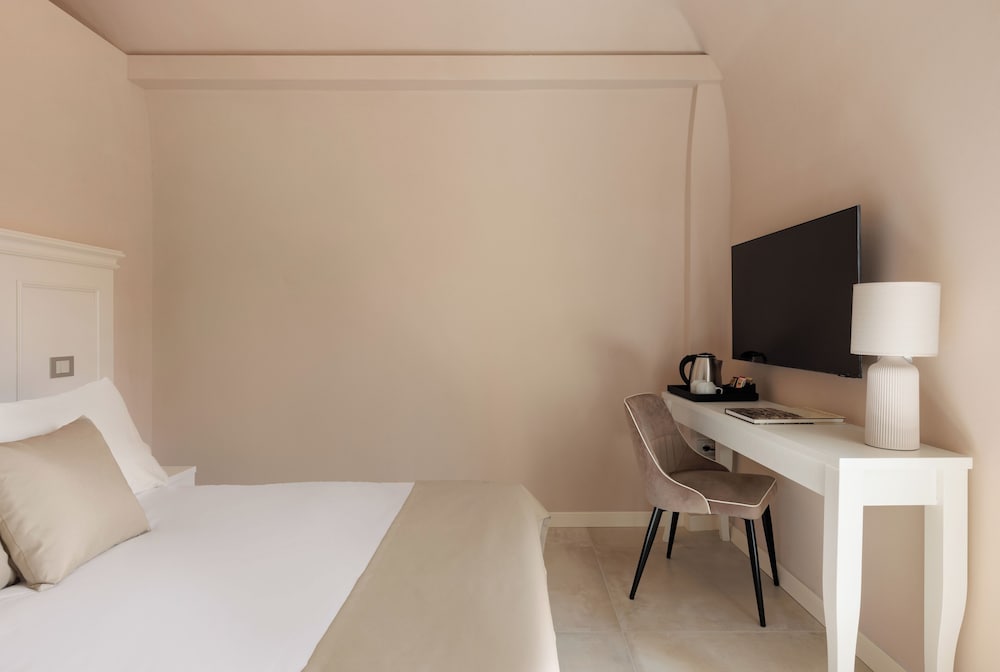 Standard Double Room, Courtyard View photo 2