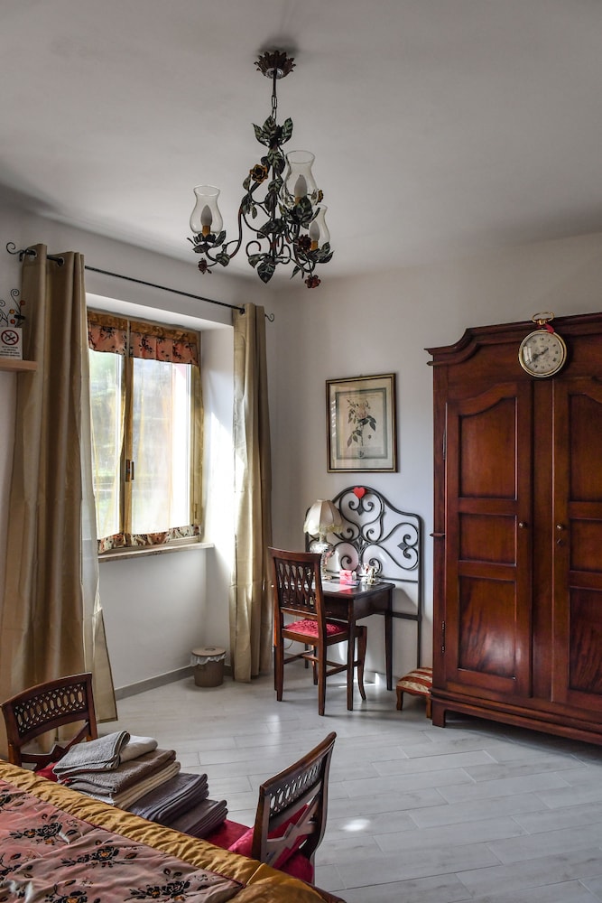 Double Room (Stanza Riviera dell'Amore) photo 3