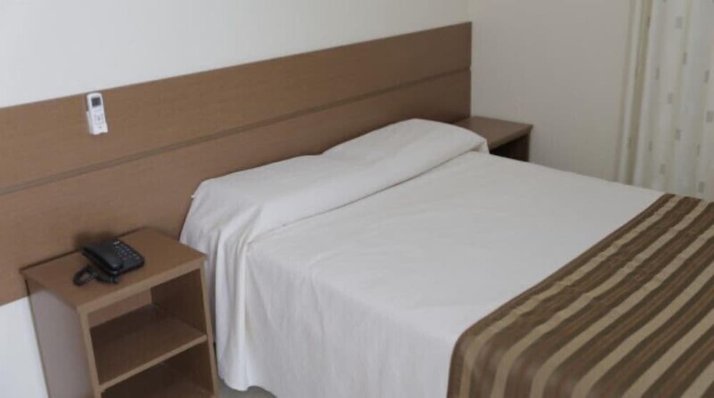 Deluxe Room, Multiple Beds, Non Smoking photo 1