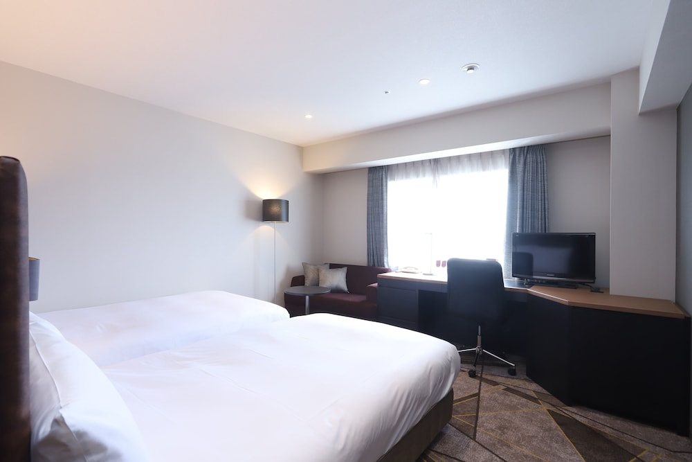 Standard Room, 2 Twin Beds, Ocean View (Top Floor) - Photo 1