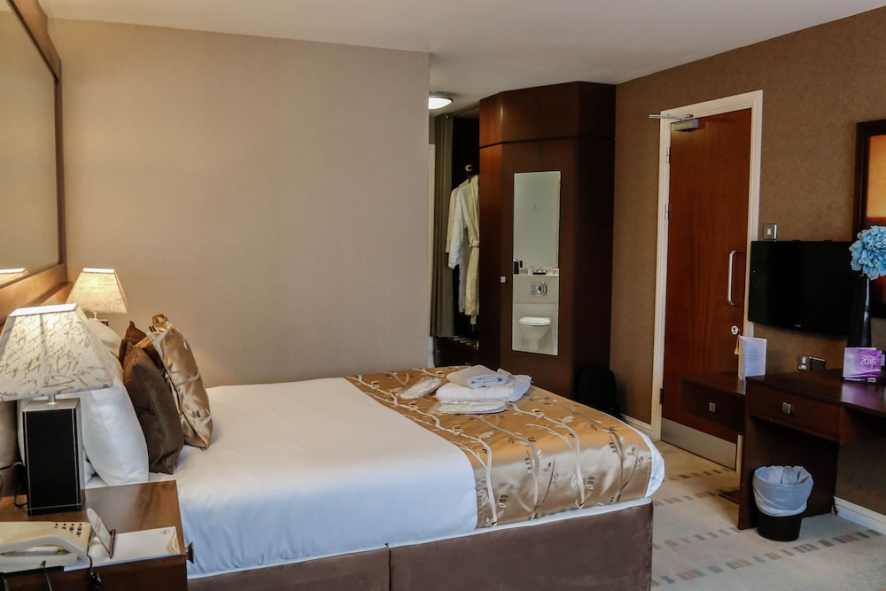 Double or Twin Room photo 3