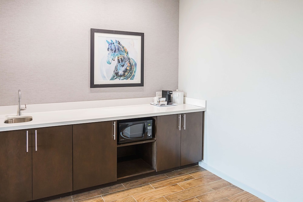 Hampton Inn & Suites Colleyville DFW Airport West, Photo 4