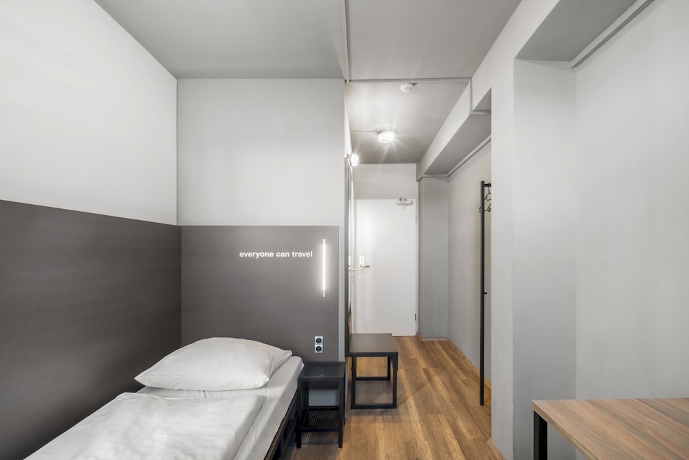 Single Room photo 1