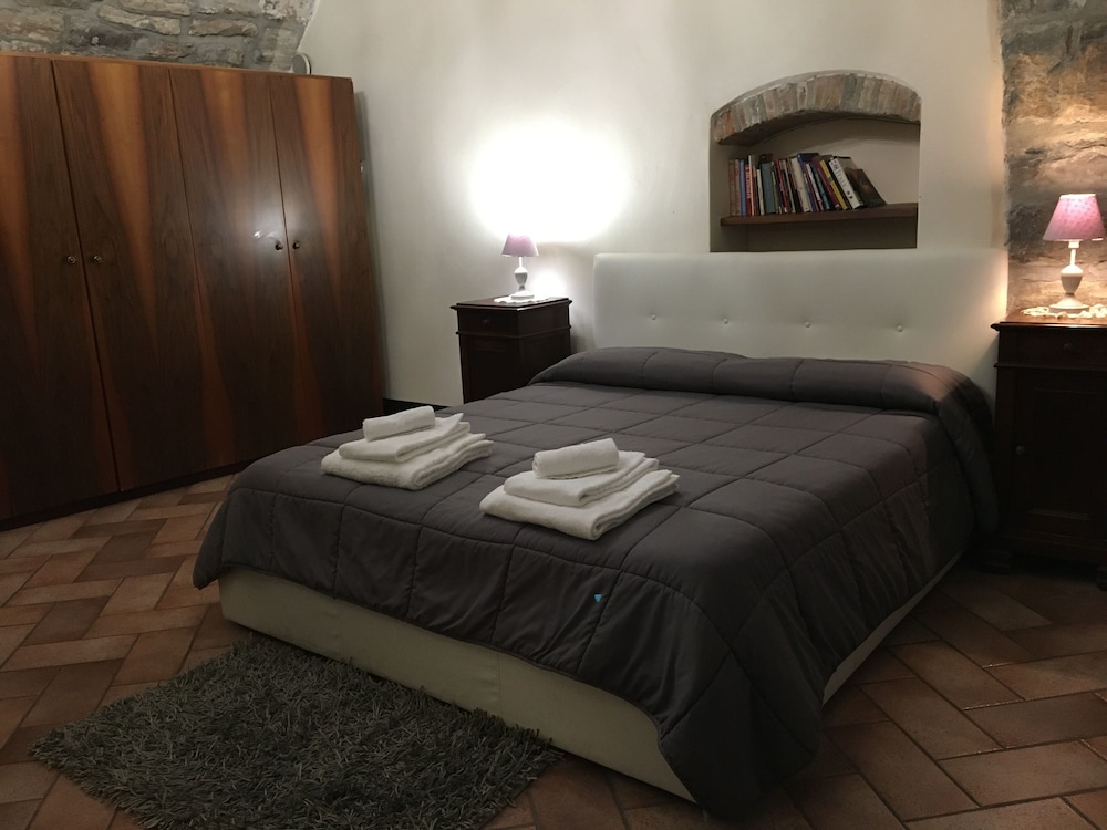 Basic Double Room, 1 Bedroom, Private Bathroom, Ground Floor