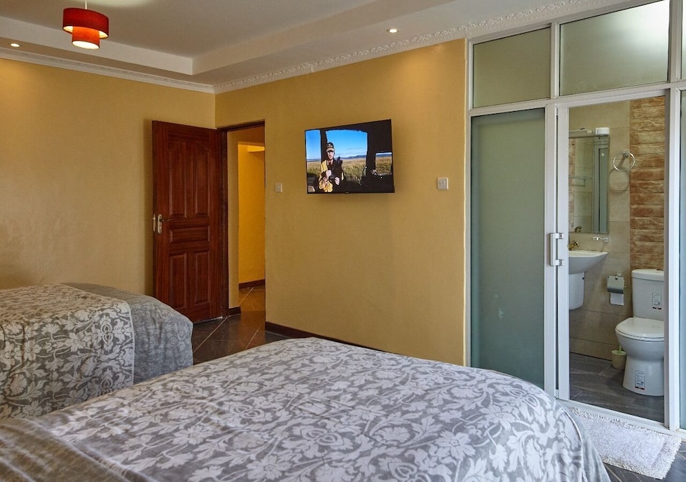 Classic Double or Twin Room, Balcony photo 2
