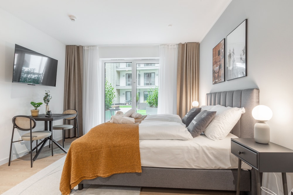Suite M with Terrace - Photo 7