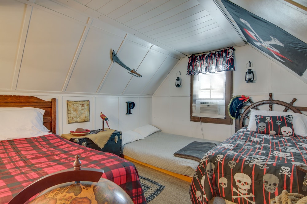 House (4 Bedrooms) photo 1