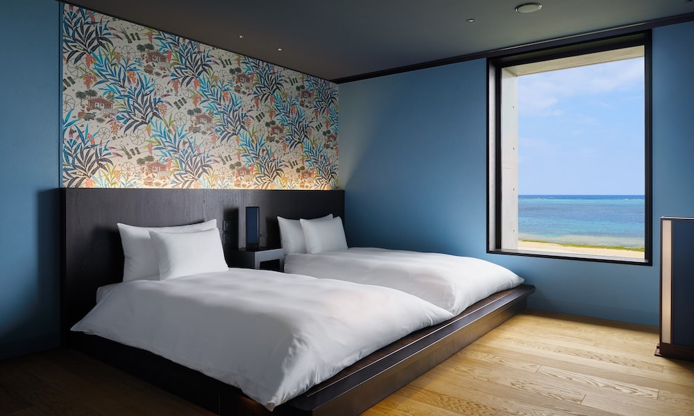 Tin (Oceanfront Standard Twin) - Photo 1