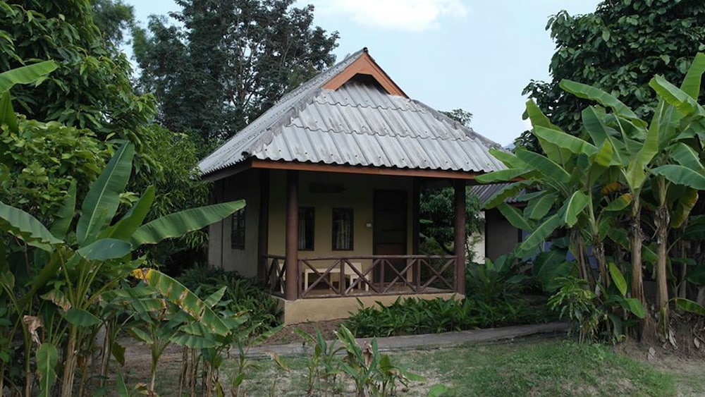 Air-con Bungalow photo 1