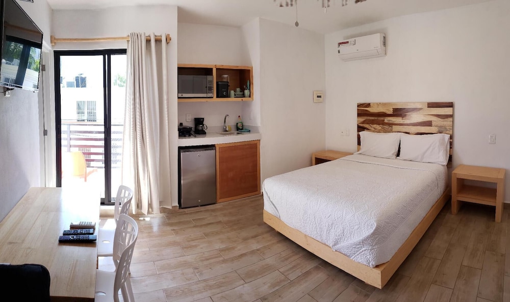 Suite (#9)