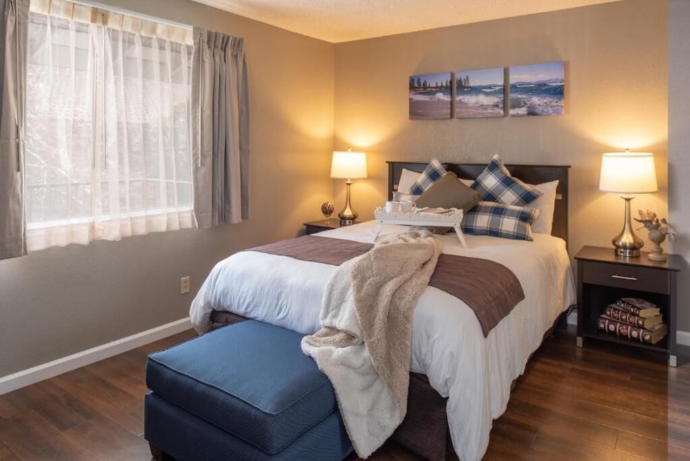 Standard Condo, 1 Bedroom, Balcony photo 1