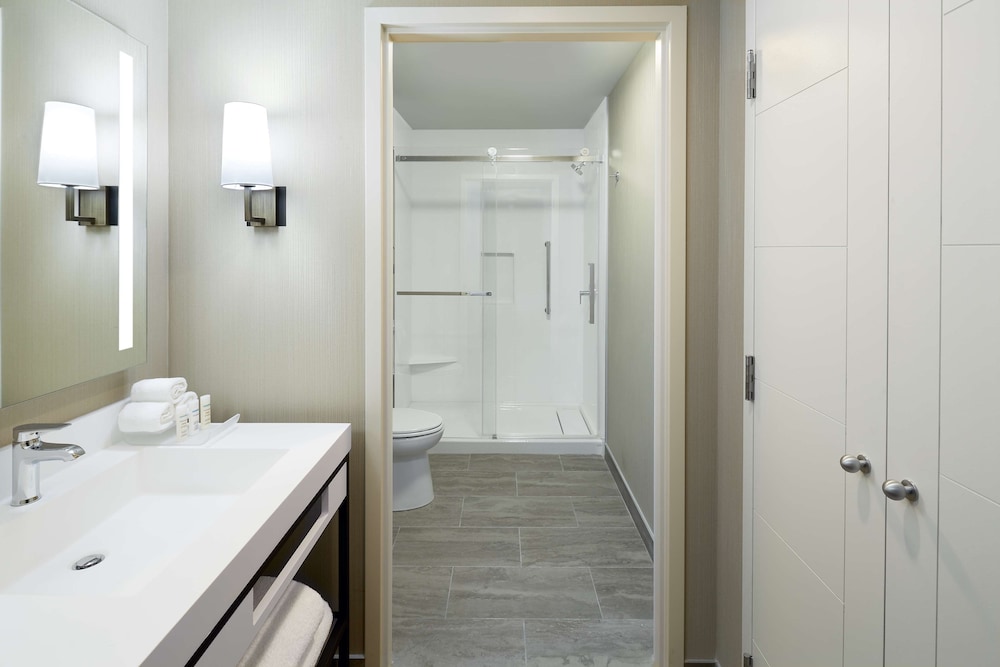 Suite, 1 Bedroom, Non Smoking - Photo 5