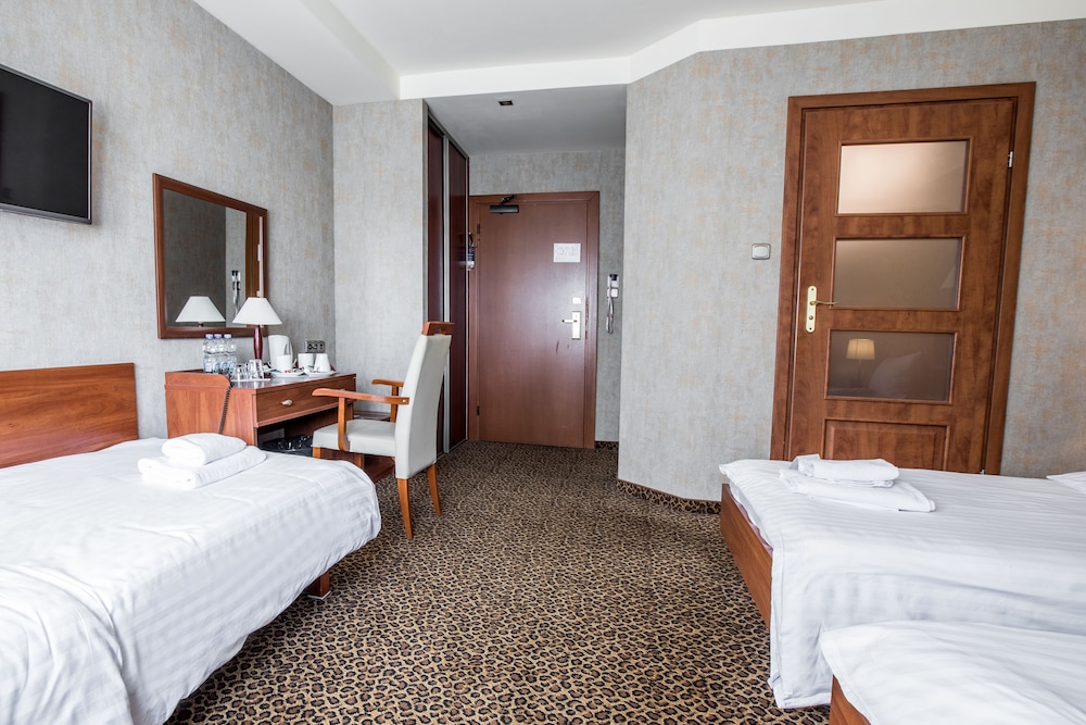 Family Triple Room - Photo 3