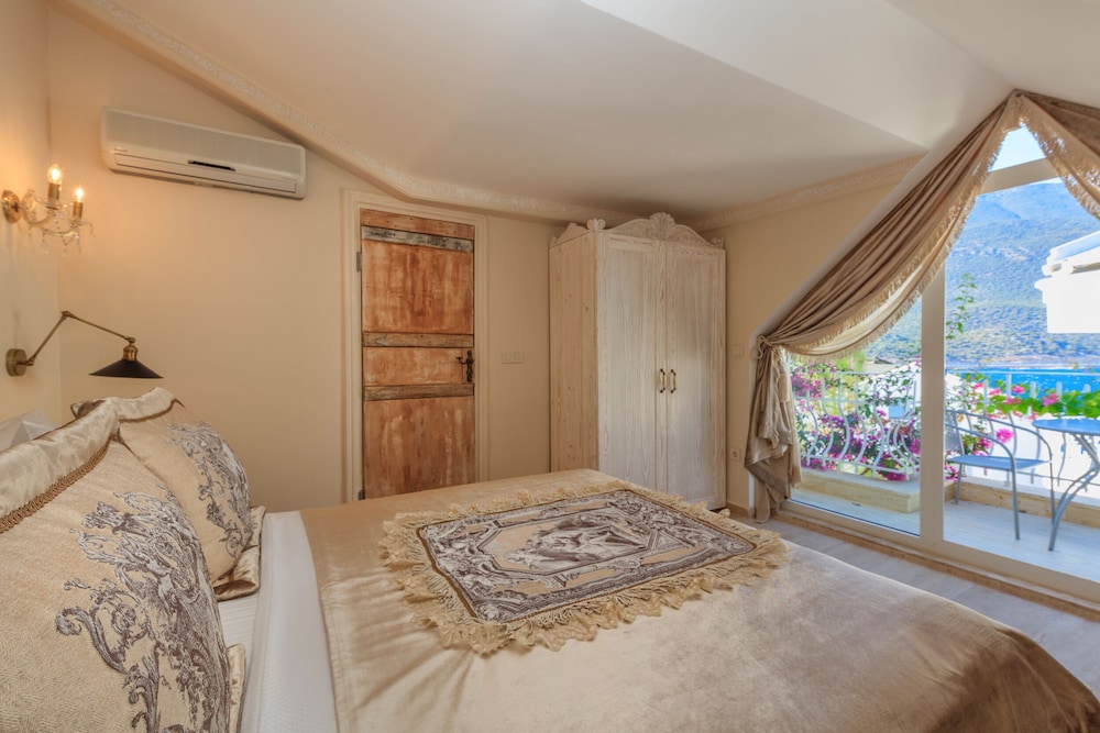 Deluxe Penthouse, Sea View photo 3