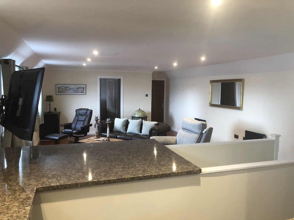 Superior Suite, Private Bathroom (Sea View )