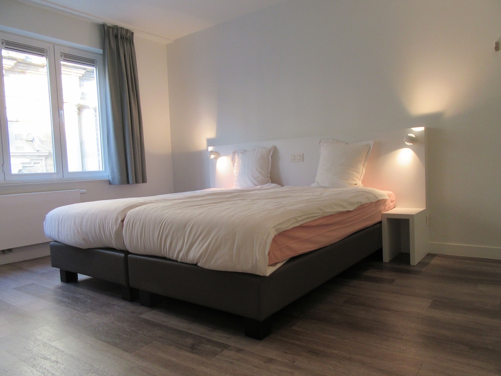 Deluxe Twin Room photo 1