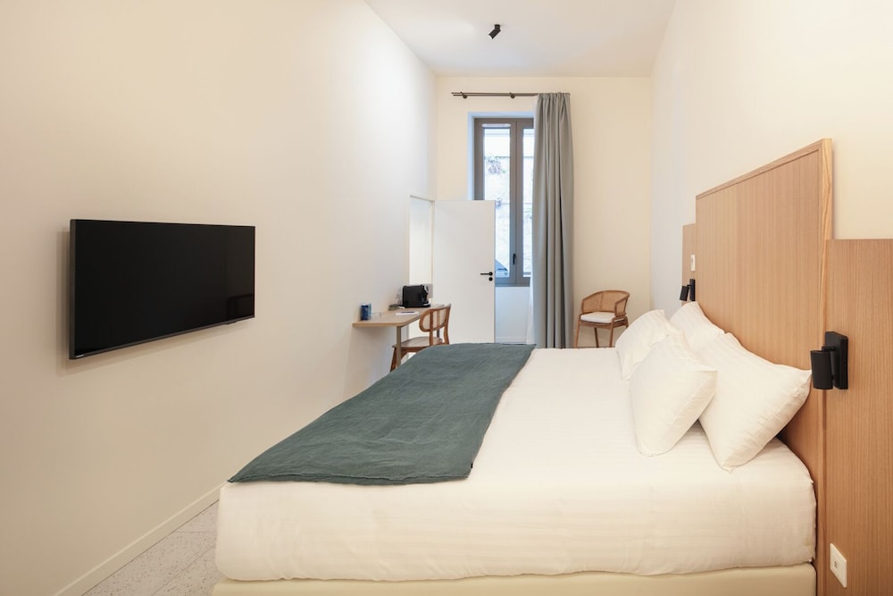 Standard Room photo 1