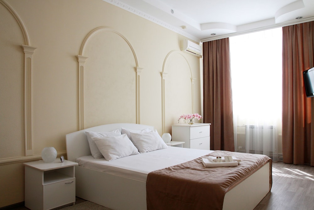 Superior Suite, 1 Queen Bed with Sofa bed, Non Smoking