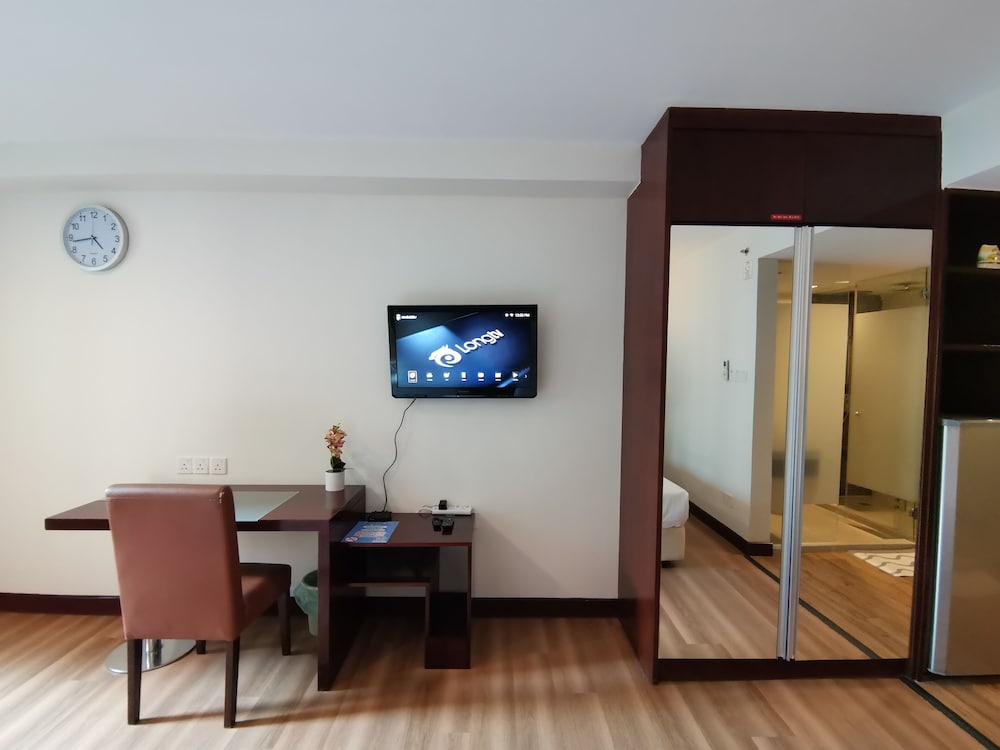 Standard Apartment (Gaharu)
