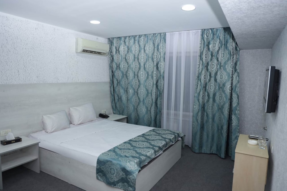 Budget Standard Dbl/Twin, 1 Bedroom, Garden View photo 1