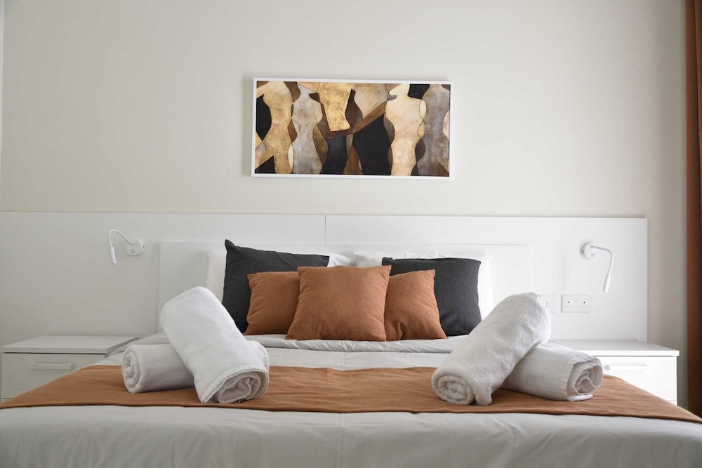 Deluxe Double Room, Balcony, Courtyard View photo 1