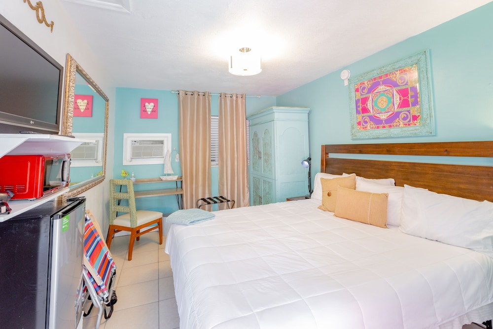 Basic Room photo 1