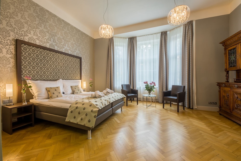 Executive Double or Twin Room photo 3