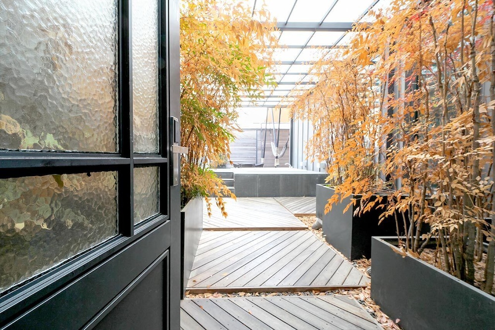Penthouse - Photo 17